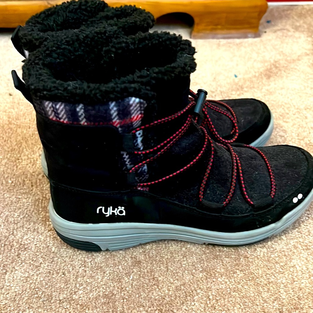 Rykä winter boots
